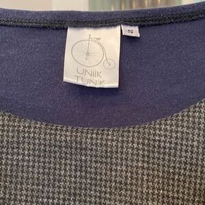 UNiiK TUNiK Gray and Blue Top